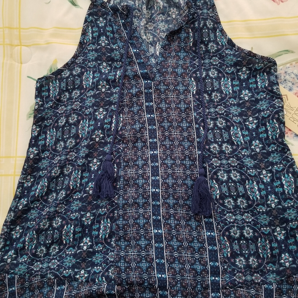 NWT Pink Rose Ladies Navy Blue Patterned Sleeveless Top.